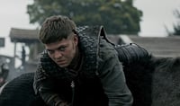 Imagen ¿Cómo luce actualmente Ivar el Deshuesado de Vikingos?