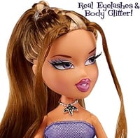 Imagen Así se vería vería Yasmin de Bratz en la vida real