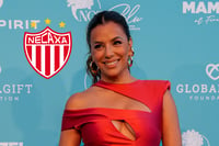 Imagen ¡Visita de lujo! Eva Longoria apoya al Necaxa en su último partido del Apertura 2024