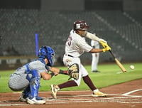 La novena Guinda pasó un verdadero susto en el Estadio de la Revolución, pero logró imponerse en extra innings ante Monclova.