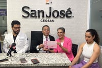 Imagen Saxofonista lagunero promueve la prevención del cáncer de mama