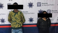 Imagen Con 52 dosis de cristal y báscula gramera detienen a pareja en la colonia Villas de Las Perlas