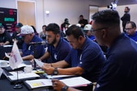 La directiva Guinda, junto al mánager Alfredo Lerma, estuvieron presentes en el draft de la Liga Mexicana de Softbol.