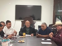 Imagen Toman protesta como secretario del Ayuntamiento a Juan Zamora en Francisco I. Madero