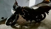 Imagen Aseguran a hombre que manejaba motocicleta con el número de serie alterado