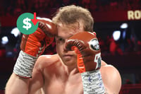 Imagen Canelo Álvarez cierra el año fuera del top 5 de los boxeadores mejor pagados