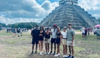 Imagen Charles Leclerc visitó la zona arqueológica de Chichén Itzá