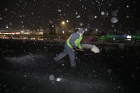 Imagen Amanece Saltillo sobre hielo; registra -5 grados de temperatura