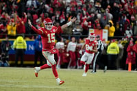 Patrick Mahomes y Kansas City lograron un hito histórico: llegar a su tercera disputa por el Vince Lombardi de manera consecutiva, algo que ni el gran Tom Brady y sus míticos Patriotas pudieron conseguir.