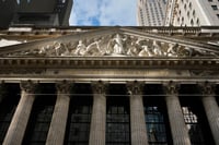 Imagen Wall Street cierra a la baja tras imposición de aranceles de EUA