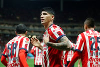 Imagen Cinco años después, Alan Pulido vuelve a meter gol con Chivas