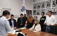 Imagen Margarita Castro y Uvaldo Nájera se registran como aspirantes a alcaldes de Lerdo y Gómez Palacio por el PAN