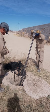 Imagen Sapal realiza trabajos de mantenimiento en drenaje de Villa León Guzmán tras municipalización del servicio