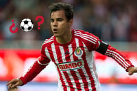 Imagen ¿Qué fue de Omar Bravo, campeón y máximo goleador de las Chivas?