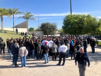 Comerciantes y tianguistas se manifiestan contra Ayuntamiento de Torreón