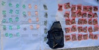 Imagen Aseguran mochila con marihuana cocaína y cristal en Gómez Palacio