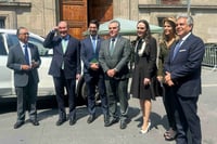 Salida del grupo de empresarios que se reunió con la Presidenta Claudia Sheinbaum en Palacio Nacional. Foto: Agencia EL UNIVERSAL