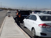 Denuncian que en las últimas semana aumentó la presencia de agentes viales que acuden a quitar las placas a los vehículos.
