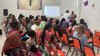 Imagen Ofrece Cáritas charla dirigida a mujeres Rarámuris y de sectores vulnerables de Gómez Palacio en el marco del 8M