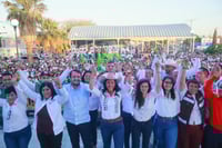 Imagen Nuestro futuro no tiene por qué estar condicionado con nuestro pasado: Betzabé Martínez