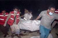 Imagen Sube a 74 el número de muertos en bombardeo de EUA contra puerto en manos de los hutíes