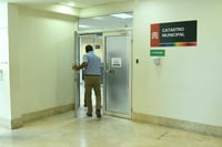El director de Catastro dijo que se revisa la información sobre la compraventa de los terrenos. (EL SIGLO DE TORREÓN)