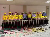 Imagen Dotan de herramienta a brigadas de CONAFOR en San Buenaventura