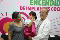 Imagen Encendido de implantes cocleares, un logro conjunto que transforma la vida de dos menores coahuilenses