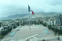 ¡Toma nota! Cerrarán vialidades este viernes por concierto del Día de las Madres en la Plaza Mayor