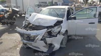 Imagen Cuatro lesionadas en choque entre camioneta y auto en bulevar Independencia