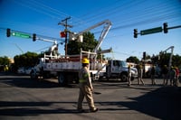 Imagen Municipio de Torreón coordina acciones con CFE para atender reportes ciudadanos