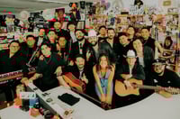 Imagen Carín León se suma a las populares sesiones de Tiny Desk