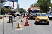 Imagen Inicia reubicación de líneas subterráneas para Sistema Vial Abastos-Independencia; cierran carril del bulevar