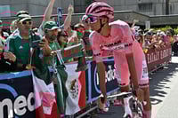 Isaac del Toro en el Giro de Italia (EFE)