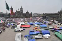 Imagen CNTE levanta plantón en el Zócalo tras 22 días sin ser recibidos por Claudia Sheinbaum