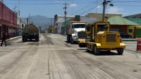Imagen Avanzan trabajos de pavimentación en calle La Fuente de Monclova