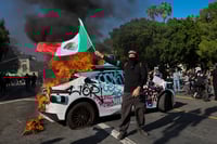 Imagen Donald Trump dice que protestas en Los Ángeles 'refuerzan' su determinación de deportar