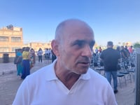 El paseo peatonal frente a Plaza Cuatro Caminos estará listo en septiembre, informó el arquitecto Alberto Talamás Murra. (EL SIGLO DE TORREÓN)