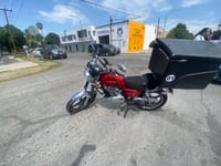 Imagen Motociclista se impacta contra auto particular en el centro de Gómez Palacio
