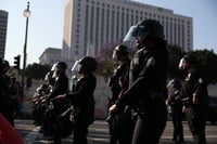 Imagen Declaran toque de queda en Los Ángeles por protestas contra redadas