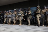Imagen Tribunal bloquea orden de Donald Trump para desplegar al Ejército en Los Ángeles