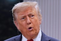 Imagen Trump demanda 'rendición incondicional' de Irán y amenaza con matar al ayatolá Ali Jamenei