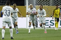 Un gol de cabeza facturado por el delantero argentino Germán Berterame acercó a la escuadra regiomontana y puso un final de alarido en el Mercedez-Benz Arena, aunque eso quedó bastante corto para poder eliminar al conjunto de la Bundesliga, el Borussia Dortmund.