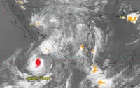 Imagen Huracán Flossie pierde fuerza pero aún impacta costas del Pacífico mexicano