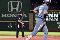 Todos los pitchers de Algodoneros que pisaron el montículo se llevaron al
menos una carrera durante el encuentro. (Fotografía Enrique Terrazas