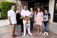 Graduado Anuar Monárrez y familia.