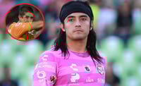 Carlos Acevedo Gesto de Carlos Acevedo en partido Santos vs Pumas se vuelve viral