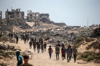 Imagen Israel reconoce disparar contra miles de palestinos en centro de ayuda en Gaza, al menos 60 fueron asesinados