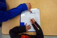 Imagen Demócratas demandan al gobierno de Trump por restricciones a servicios sociales para inmigrantes