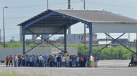 Imagen El 6 de agosto extraerán de AHMSA la maquinaria; obreros rechazan acción
